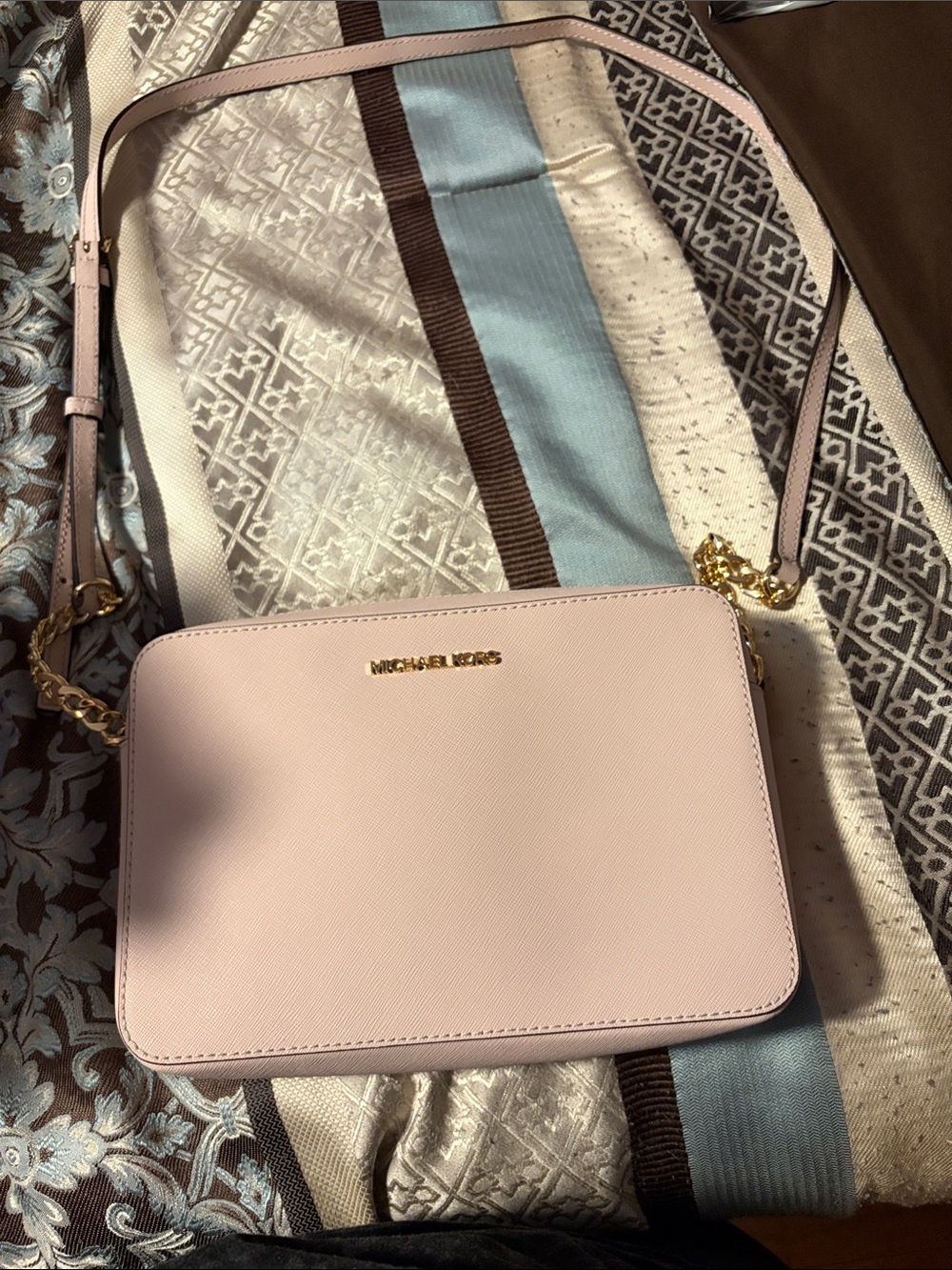 MICHAEL Michael Kors Blush Pink Saffiano Crossbody with Gold Chain